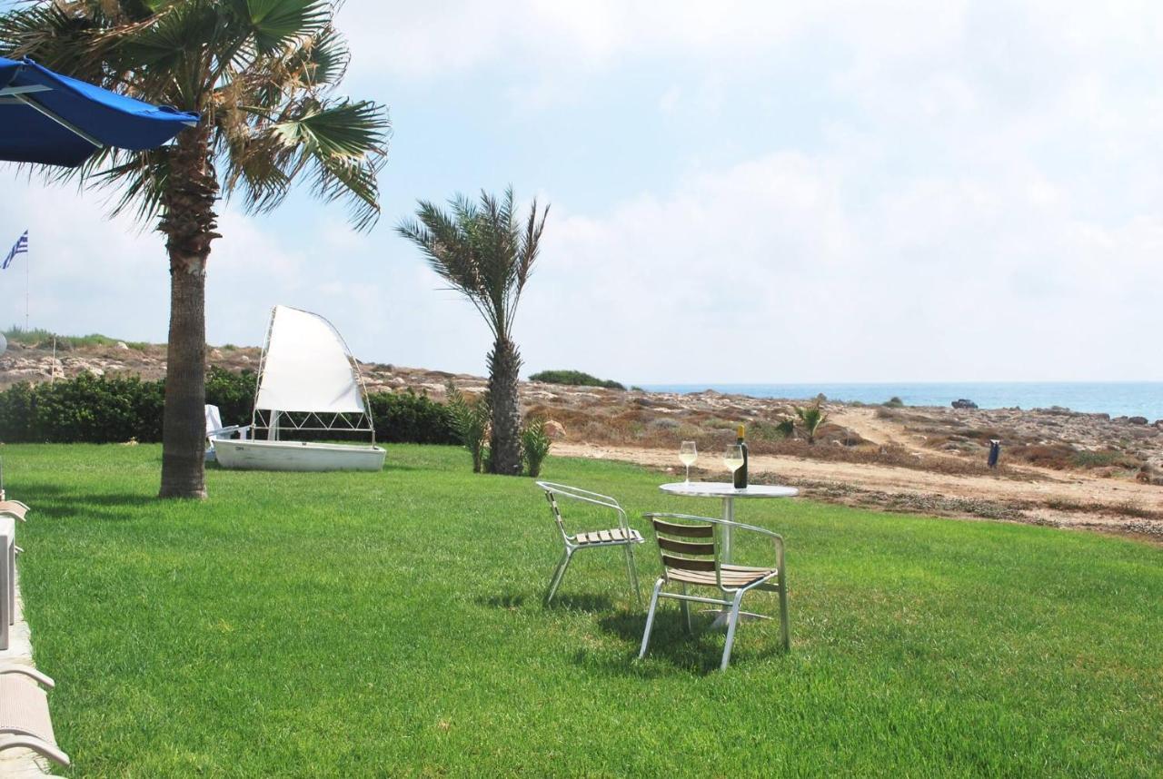 Sea Front Villa, Heated Private Pool, Amazing Location Paphos 323 Kissonerga Eksteriør bilde